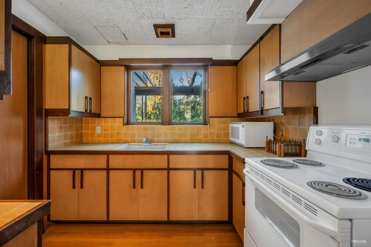 Historic Specious Home In Vancouver West 0*,